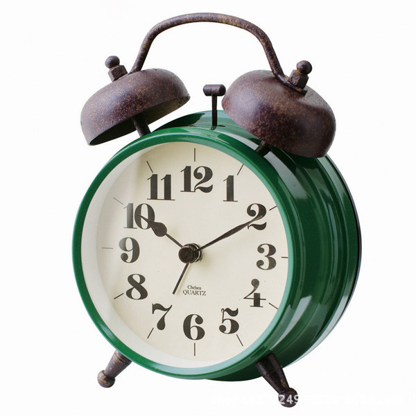Old-fashion-meta-wind-up-double-bell-multi-alarm-clock